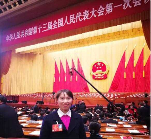 五一奖章—白映玉