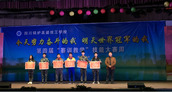 1544162236932099285.png 10.png