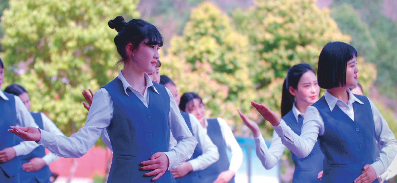 1651047193634033823.jpg 1651047193634033823.jpg